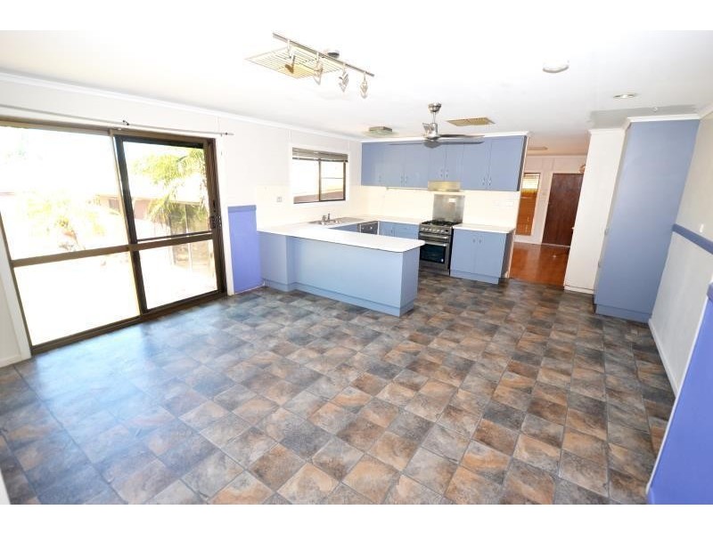 12 Britten Street, Thangool QLD 4716