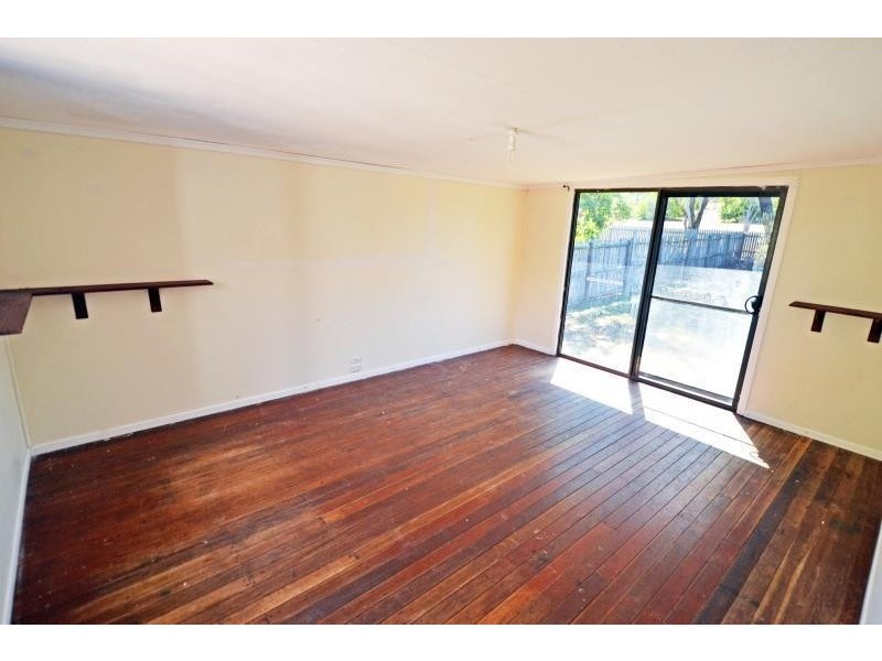 12 Britten Street, Thangool QLD 4716