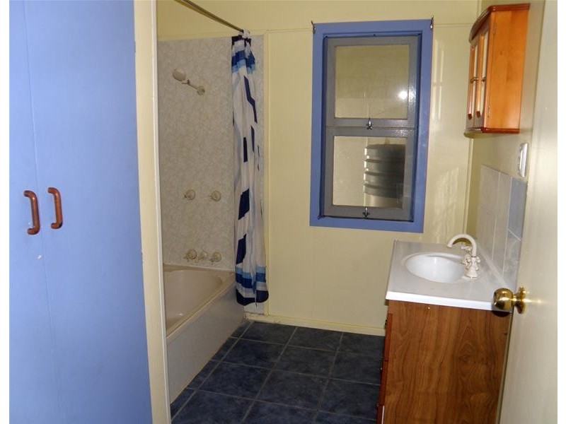 151 Bell Street, Biloela QLD 4715