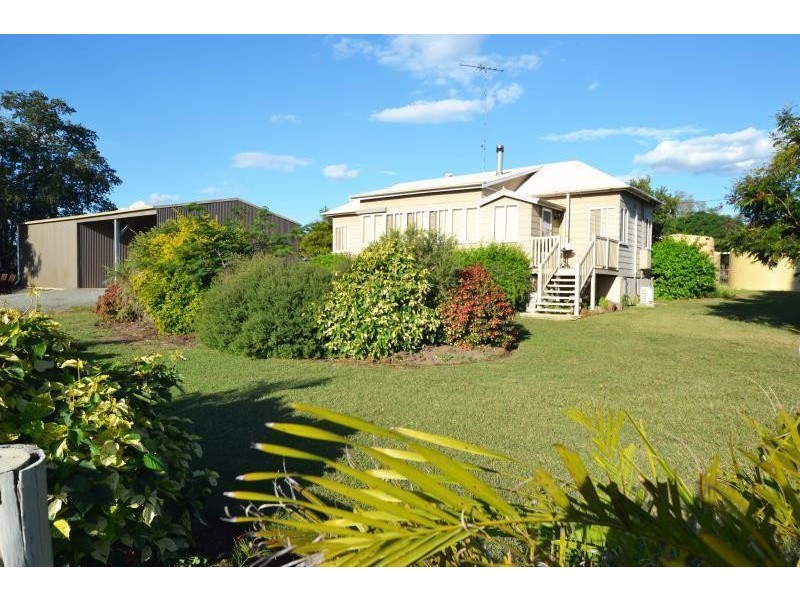 CNR Dmitrieffs/Tollemaches Road, Thangool QLD 4716