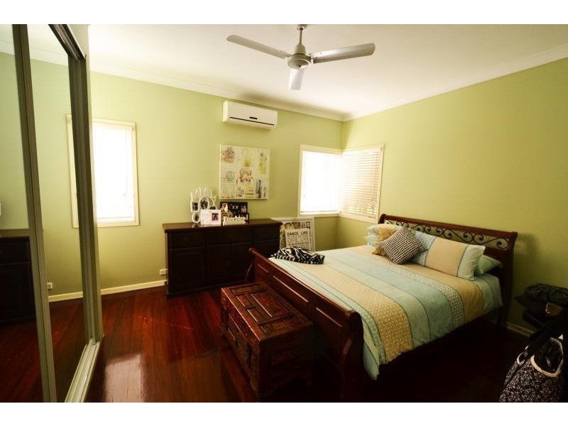 CNR Dmitrieffs/Tollemaches Road, Thangool QLD 4716