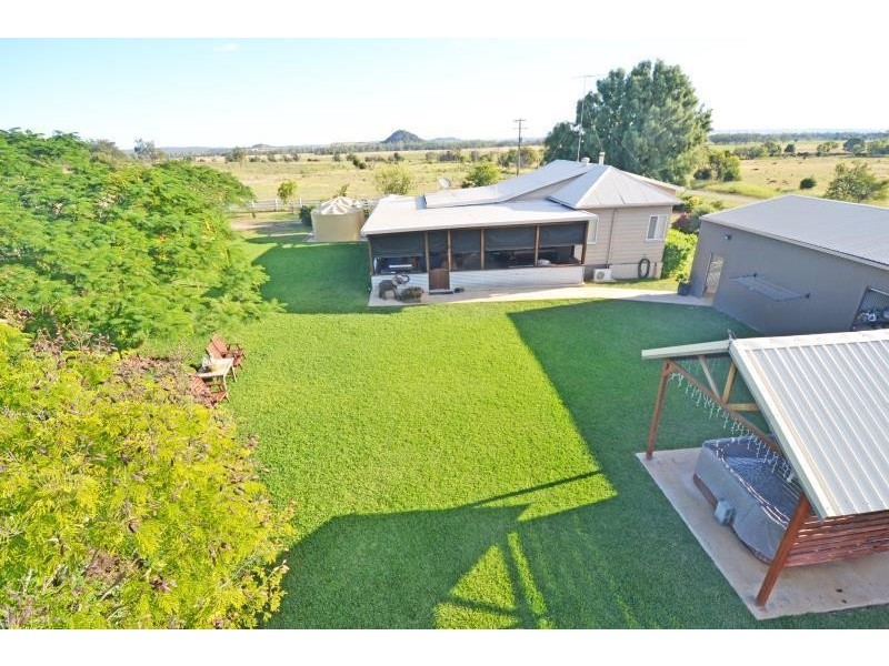 CNR Dmitrieffs/Tollemaches Road, Thangool QLD 4716