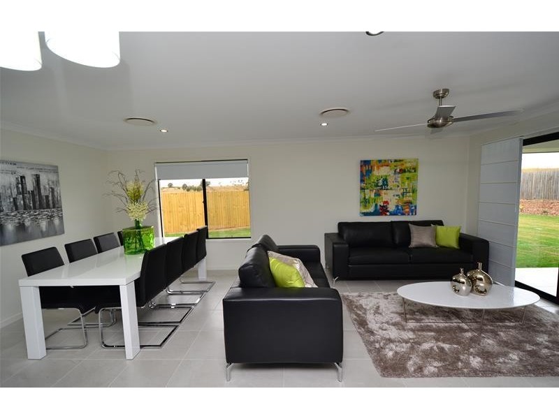 48 Highland Way, Biloela QLD 4715