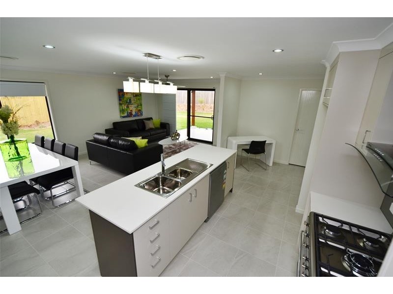 48 Highland Way, Biloela QLD 4715