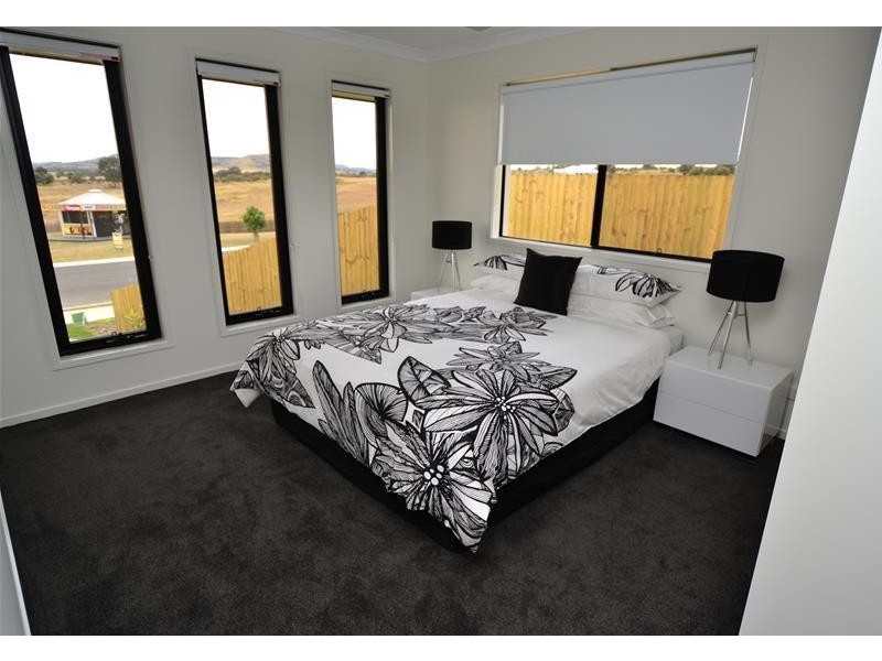 48 Highland Way, Biloela QLD 4715