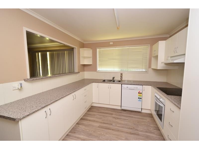 59 Thalberg Avenue, Biloela QLD 4715