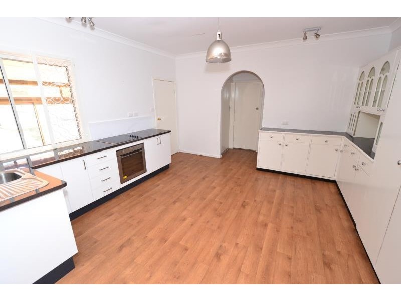 102 Kariboe Street, Biloela QLD 4715