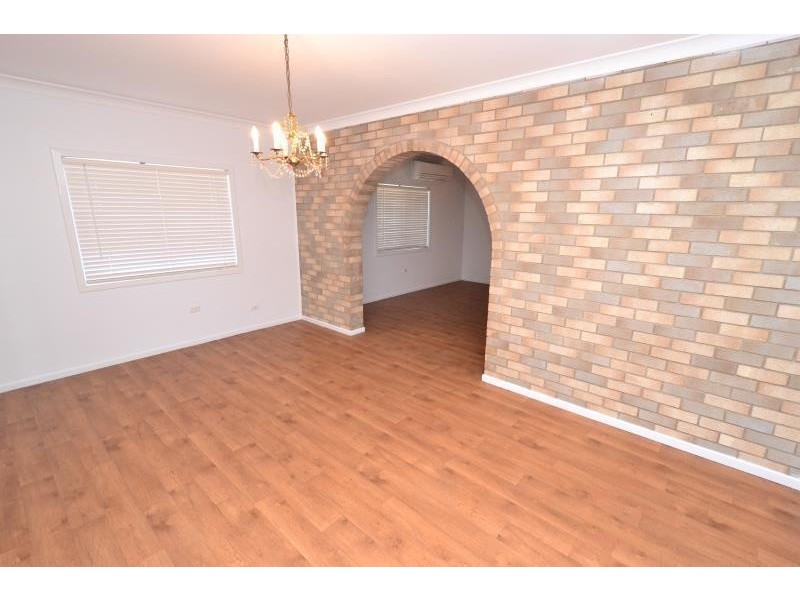 102 Kariboe Street, Biloela QLD 4715