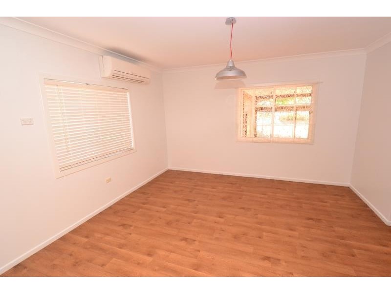 102 Kariboe Street, Biloela QLD 4715