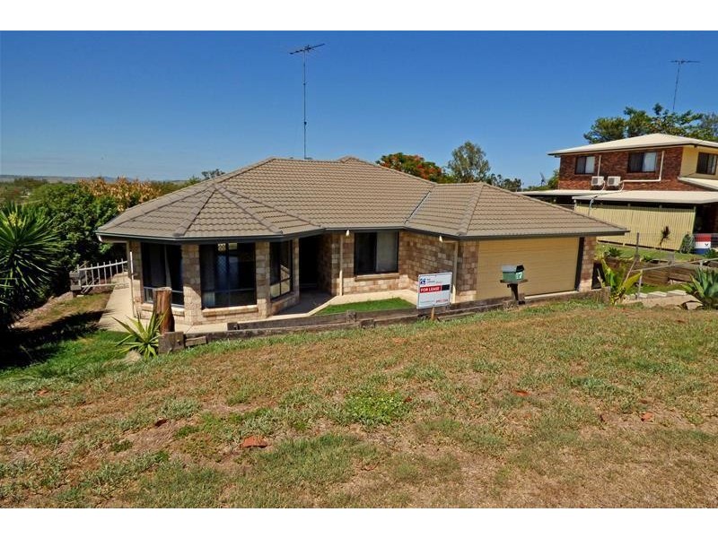 17 Raglan Street, Biloela QLD 4715