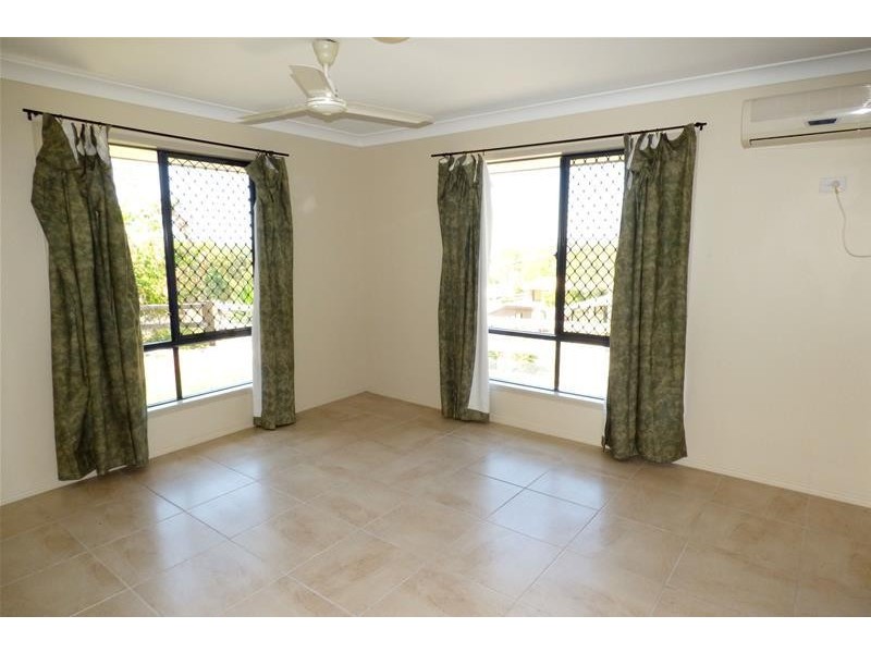 17 Raglan Street, Biloela QLD 4715