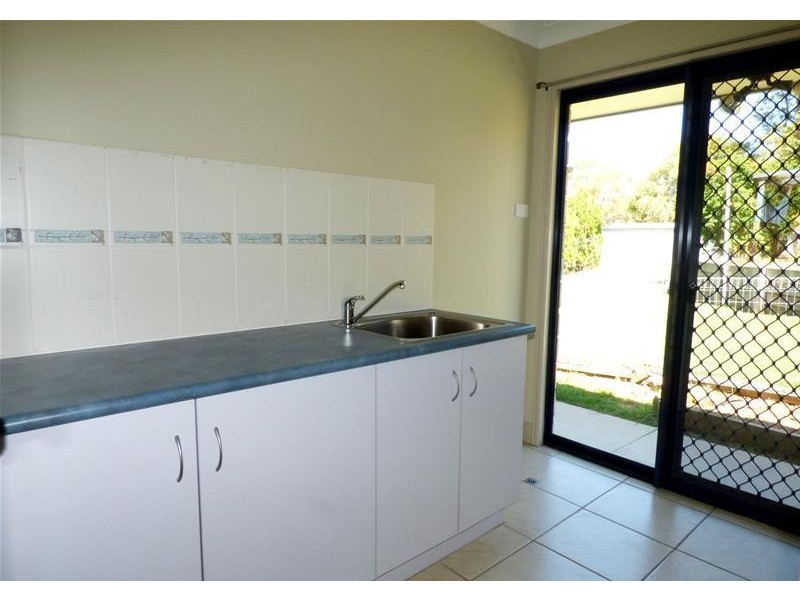 17 Raglan Street, Biloela QLD 4715