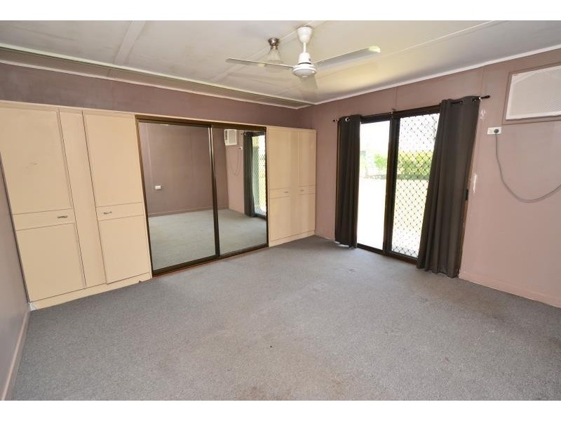 3454 Moura-Theodore Road, Kianga QLD 4718
