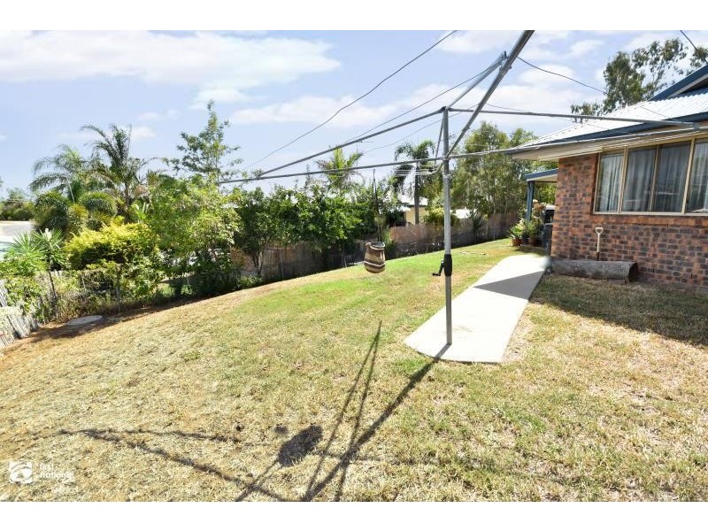 15 Paroz Crescent, Biloela QLD 4715