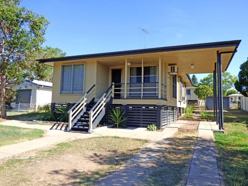 22 Dee Street, Biloela QLD 4715