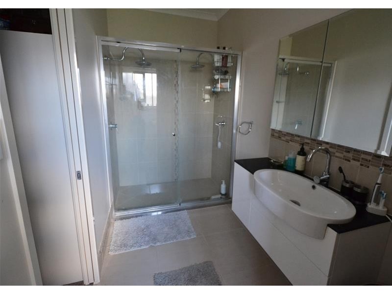 19 Earlsfield Street, Biloela QLD 4715