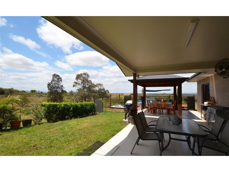 19 Earlsfield Street, Biloela QLD 4715