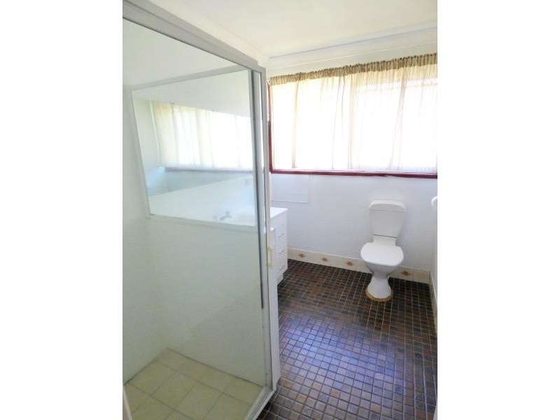 4/151 Kariboe Street, Biloela QLD 4715