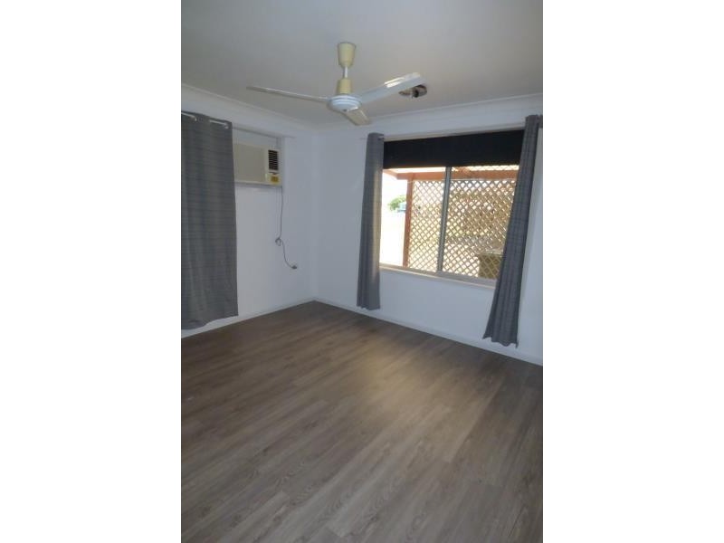 4/151 Kariboe Street, Biloela QLD 4715