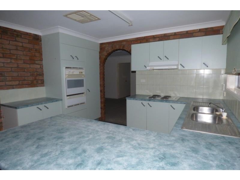 71 Thalberg Avenue, Biloela QLD 4715