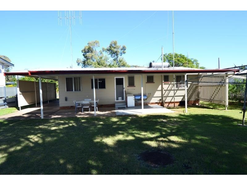 10 Benn Street, Biloela QLD 4715