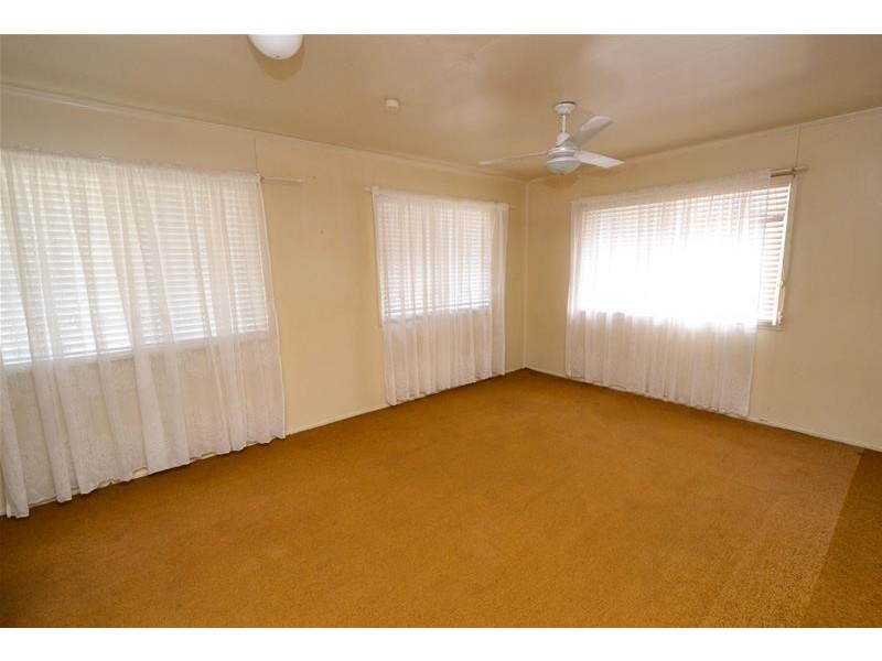 21 Castle Street, Biloela QLD 4715