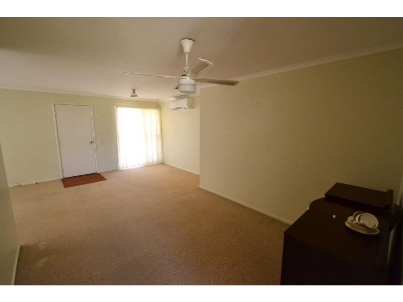 52 Lawrence Street, Biloela QLD 4715