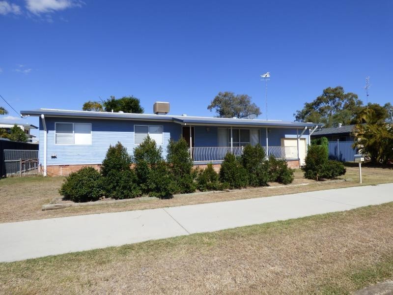 16 Lookerbie Street, Biloela QLD 4715