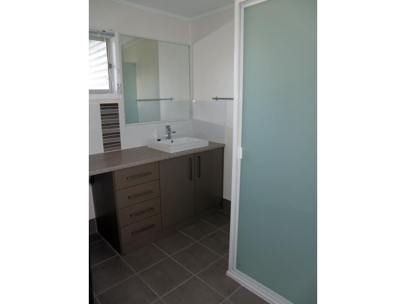 16 Lookerbie Street, Biloela QLD 4715