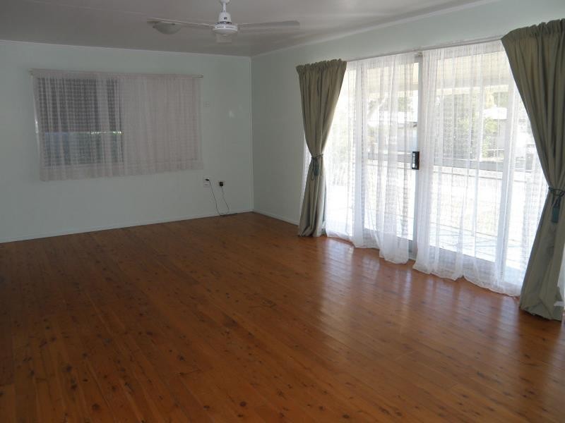 16 Lookerbie Street, Biloela QLD 4715