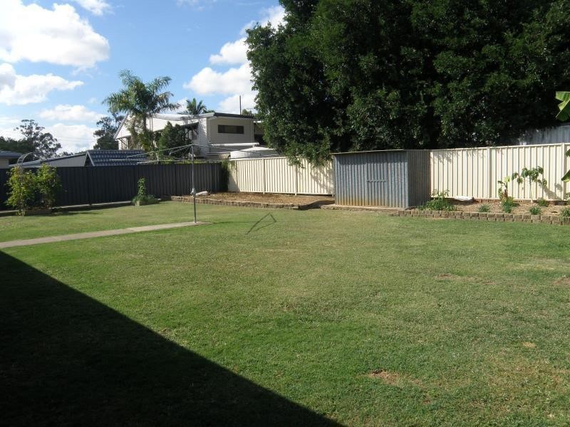 16 Lookerbie Street, Biloela QLD 4715