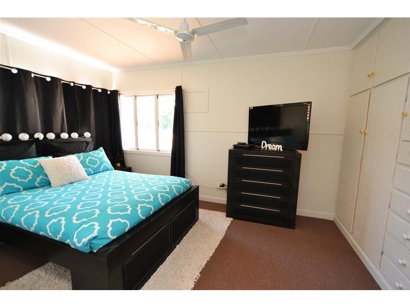 4 Manton Street, Biloela QLD 4715