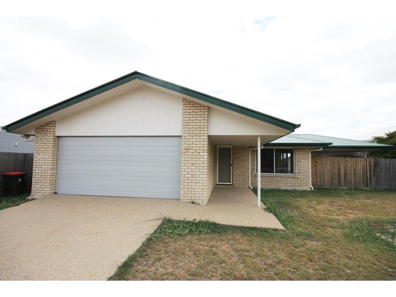 35 Panorama Drive, Biloela QLD 4715