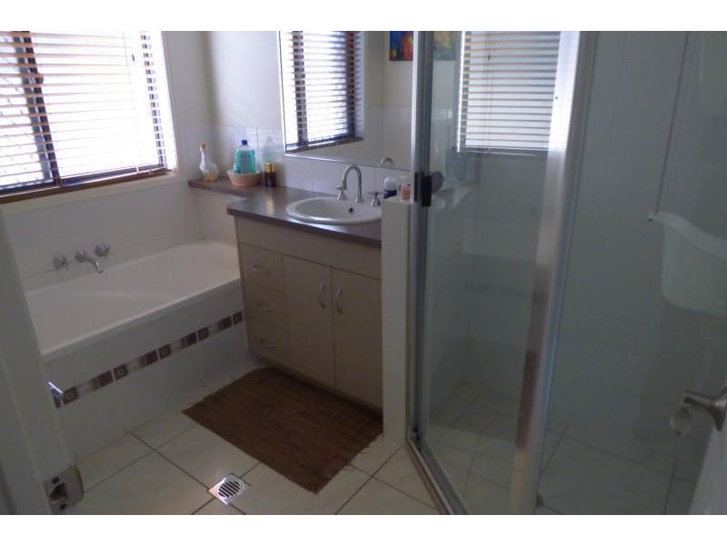 13 Ebony Way, Biloela QLD 4715