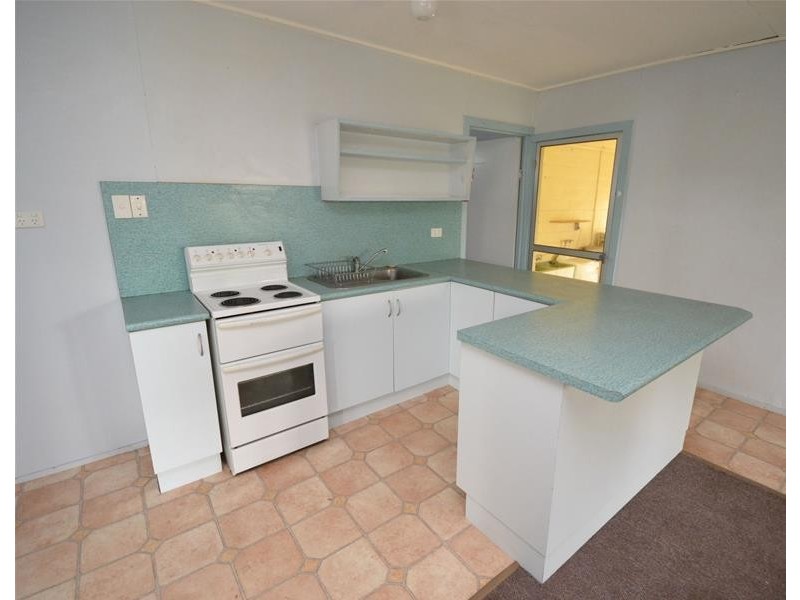 1 & 2 / 16 Benn Street, Biloela QLD 4715