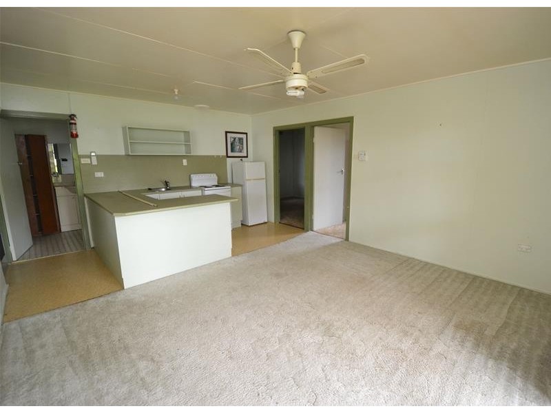 1 & 2 / 16 Benn Street, Biloela QLD 4715