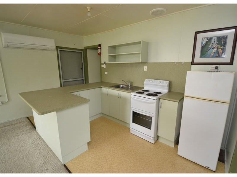 1 & 2 / 16 Benn Street, Biloela QLD 4715