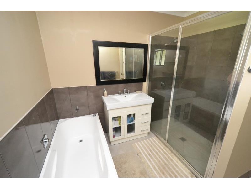 17 Collard Street, Biloela QLD 4715