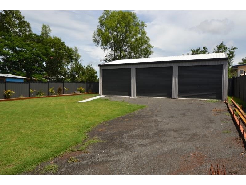 17 Collard Street, Biloela QLD 4715