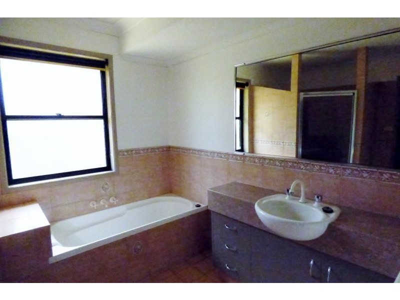 20 Joe Kooyman Drive, Biloela QLD 4715