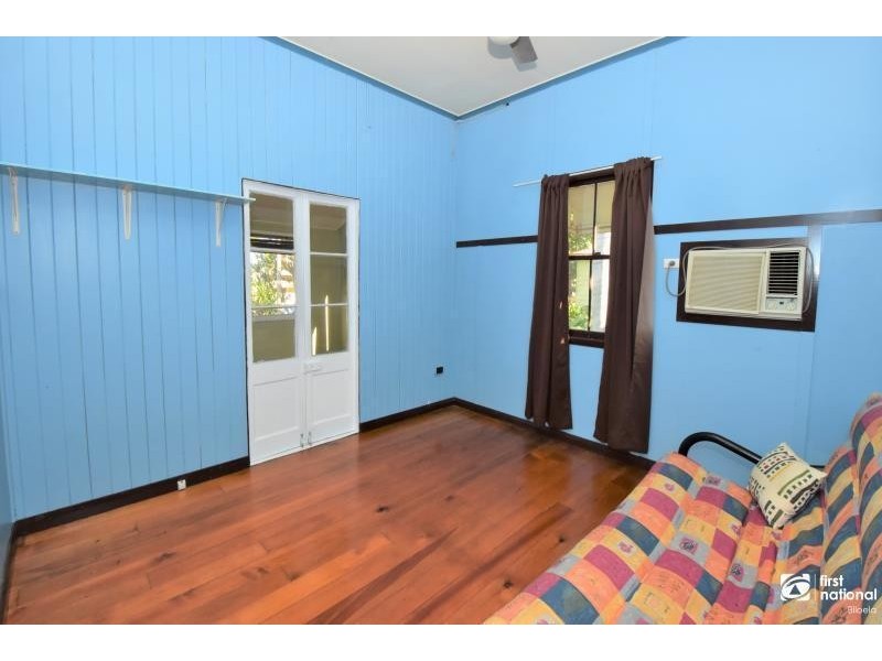 72 Kroombit Street, Biloela QLD 4715