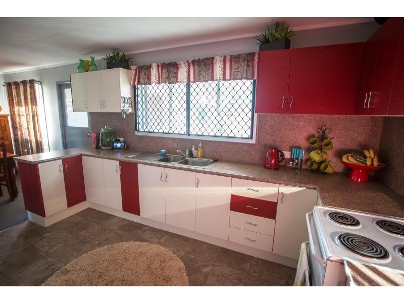 53 Gladstone Road, Biloela QLD 4715