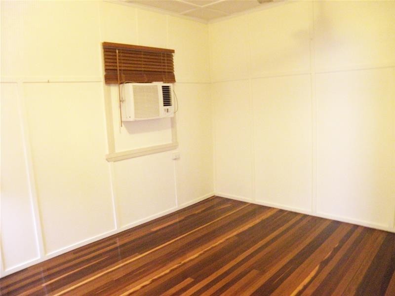 82 Kroombit Street, Biloela QLD 4715