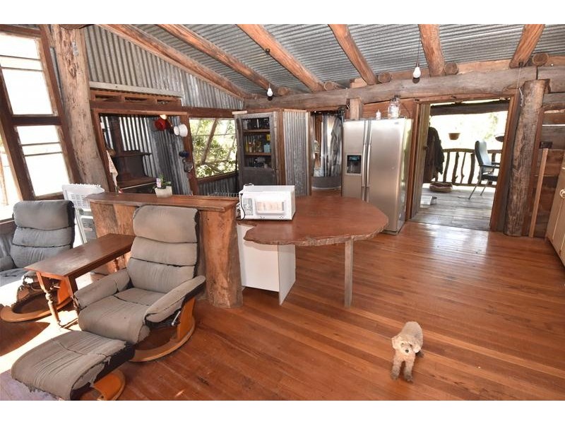 8558 Dawson Highway, Dumgree QLD 4715