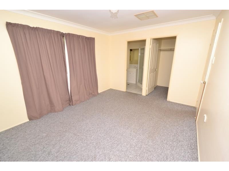 3 Heaton Street, Biloela QLD 4715