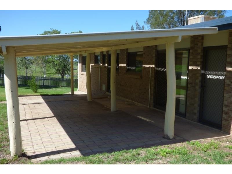 16 Spier Street, Biloela QLD 4715