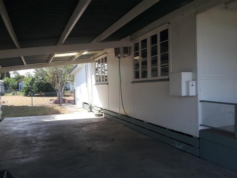 18 Kroombit Street, Biloela QLD 4715