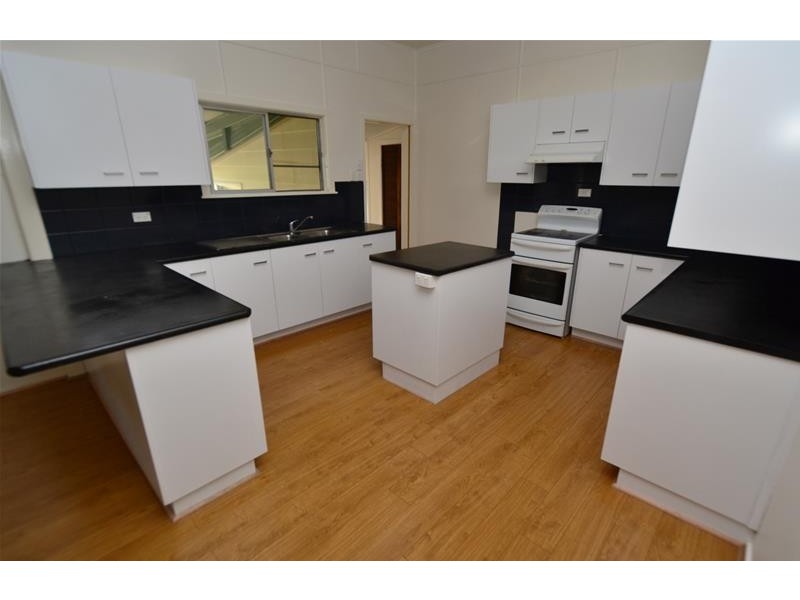 103 Grevillea Street, Biloela QLD 4715