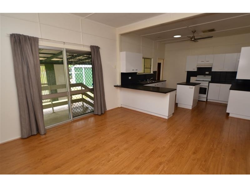 103 Grevillea Street, Biloela QLD 4715