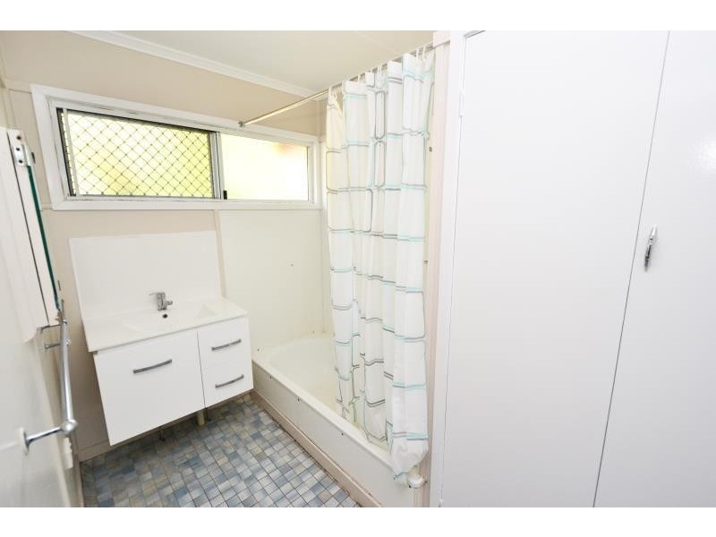 194 Callide Street, Biloela QLD 4715